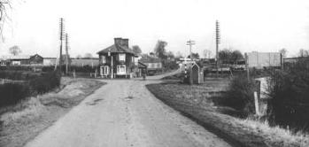 The view towards the Fox and Hounds about 1930 [Z50/90/112]